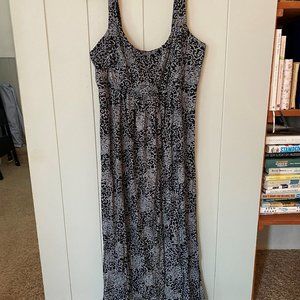 Black and grey dress
